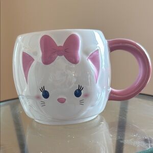 Disney Mug Marie